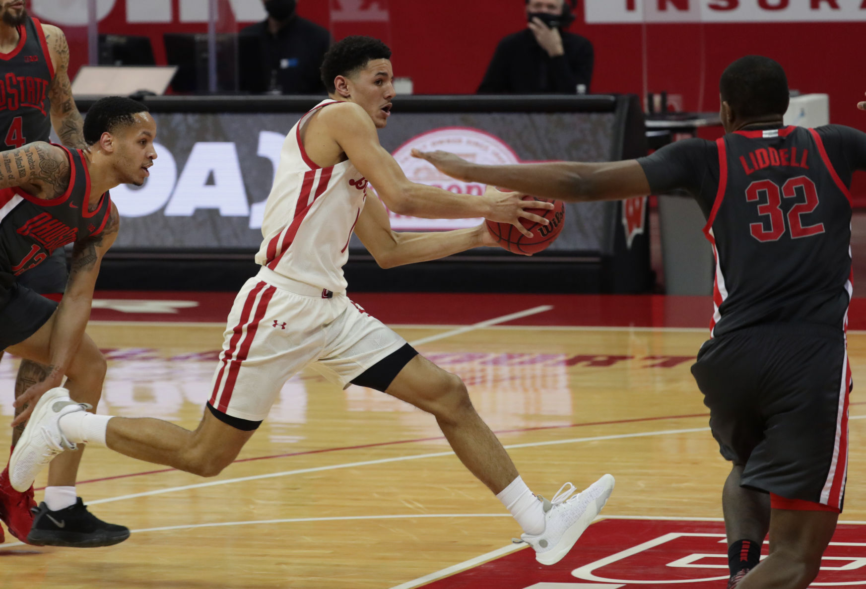OSU 74, UW 62